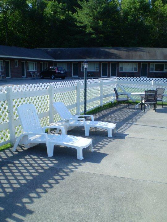 Ladd Brook Inn Pownal ภายนอก รูปภาพ